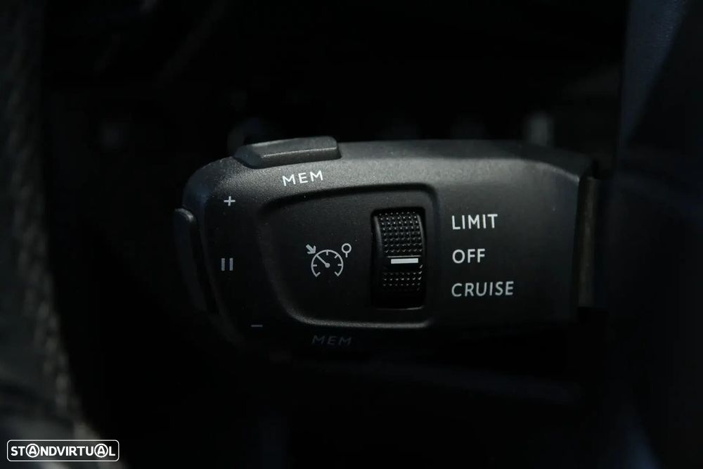 DS DS7 Crossback 1.5 BlueHDi So Chic - 17