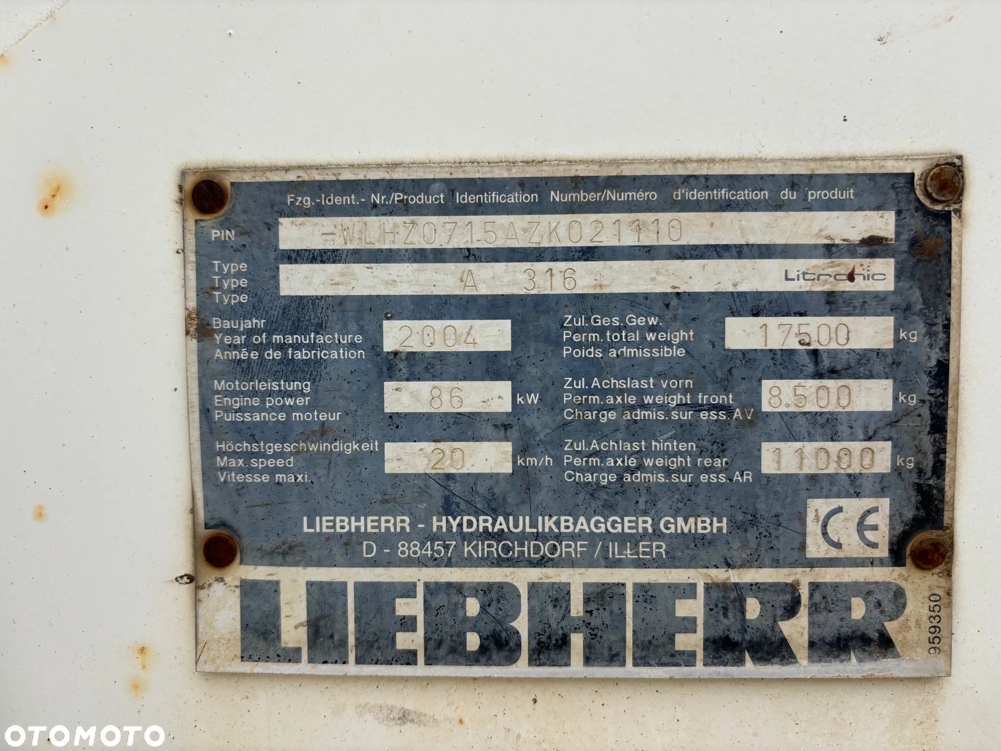 Liebherr A316 z 2004r. / 3 łyżki / podpory / pług - 20