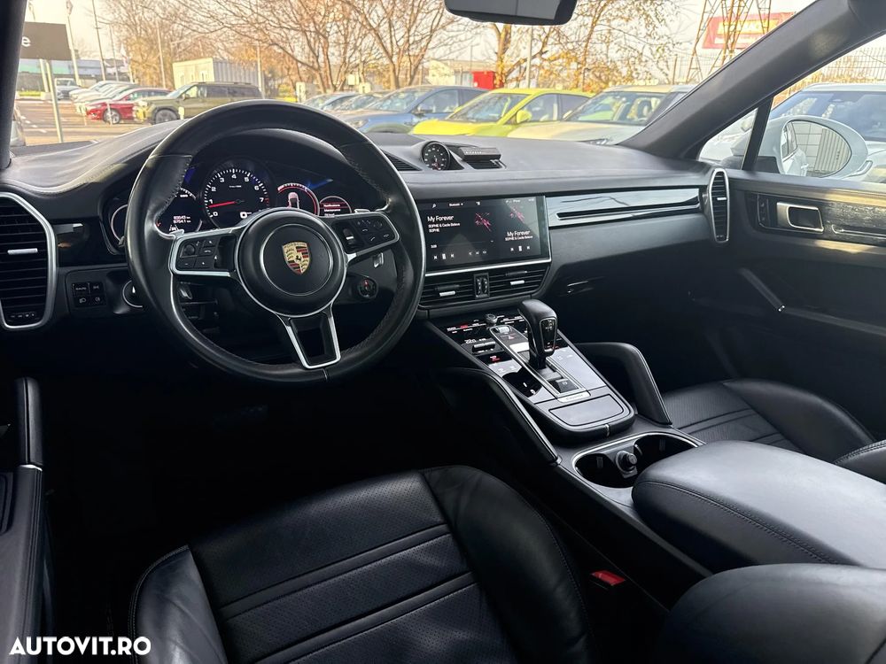 Porsche Cayenne Standard - 11