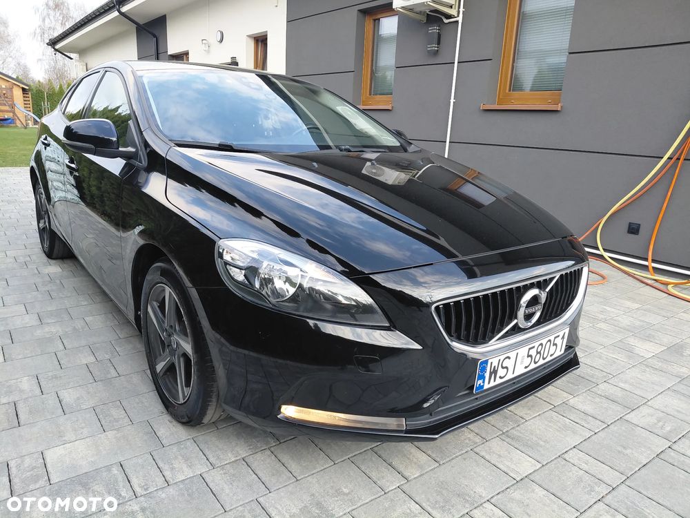 Volvo V40 T2 Summum - 3