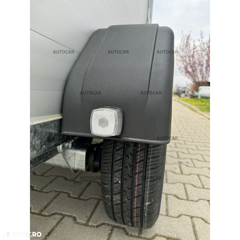 Autocar Remorca transport cai  Champion Esprit C cu camera pentru depozitare sa - 2