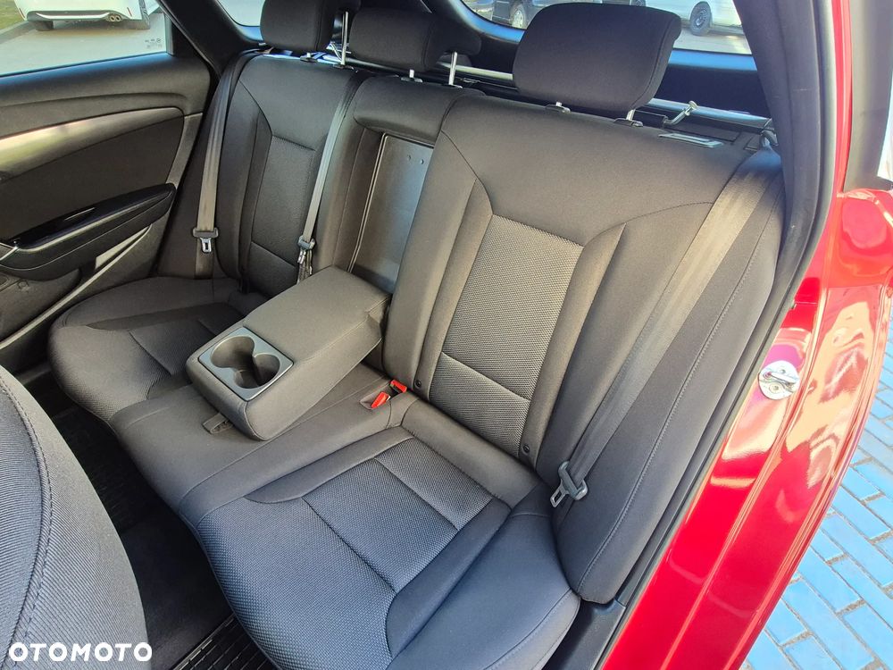 Hyundai i40 1.7 CRDi Comfort + - 13