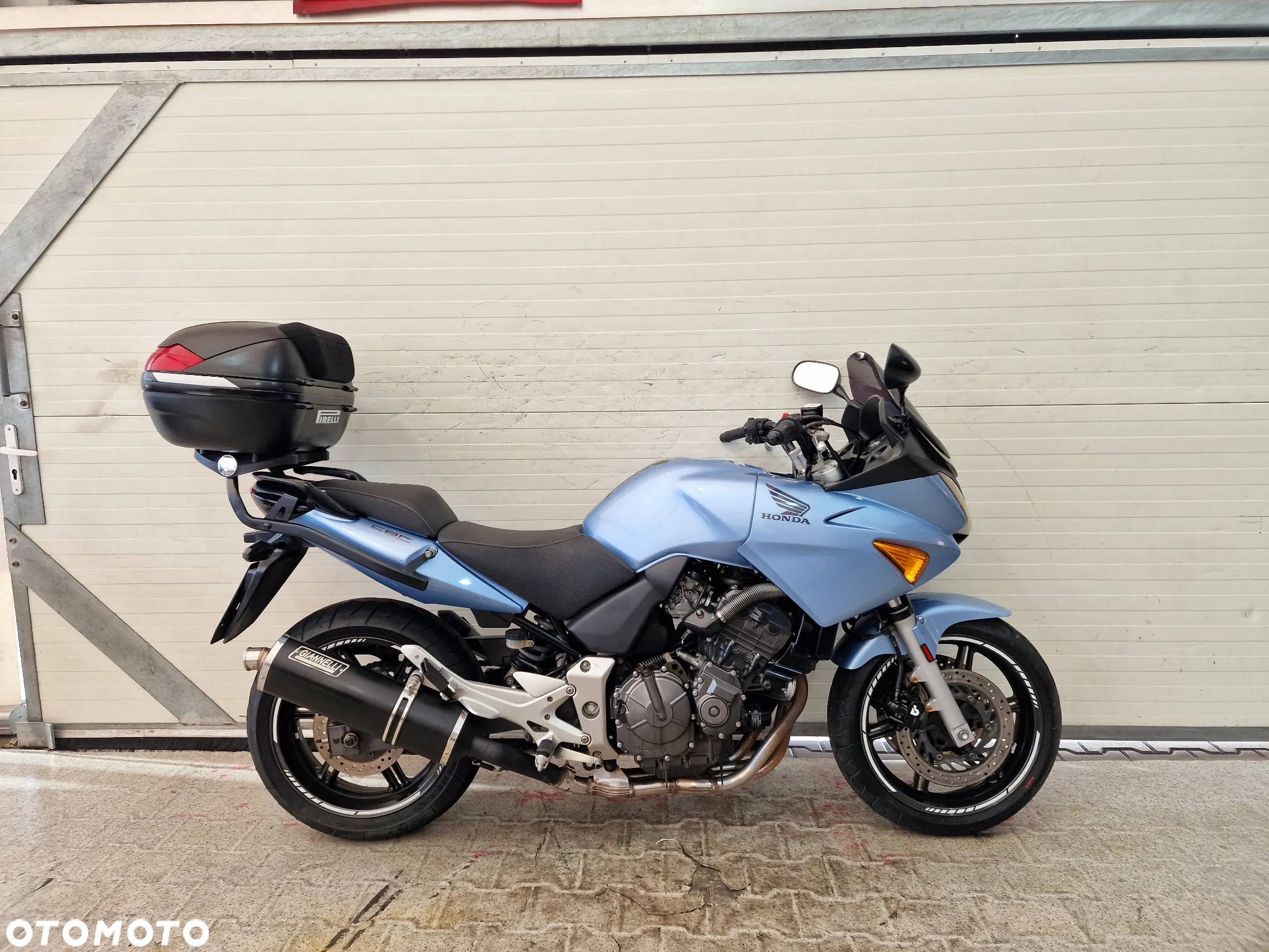 Honda CBF - 4
