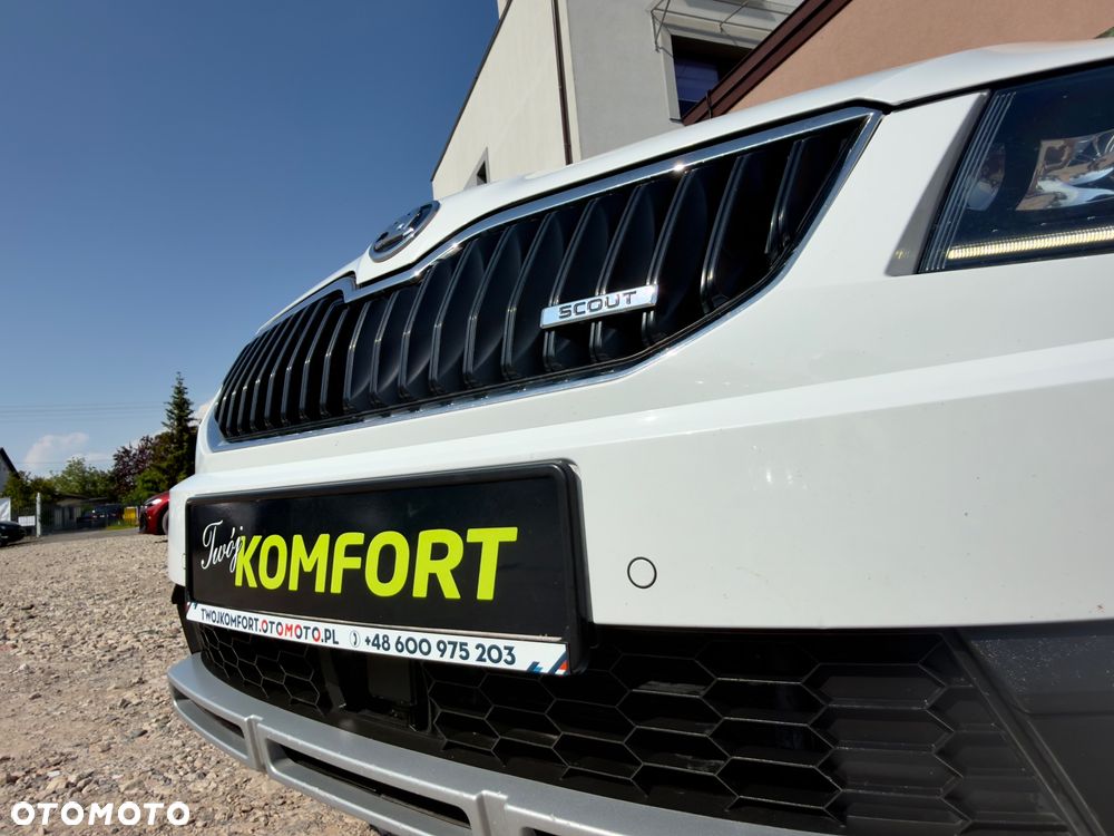 Skoda Octavia 2.0 TDI 4x4 DSG Scout - 16