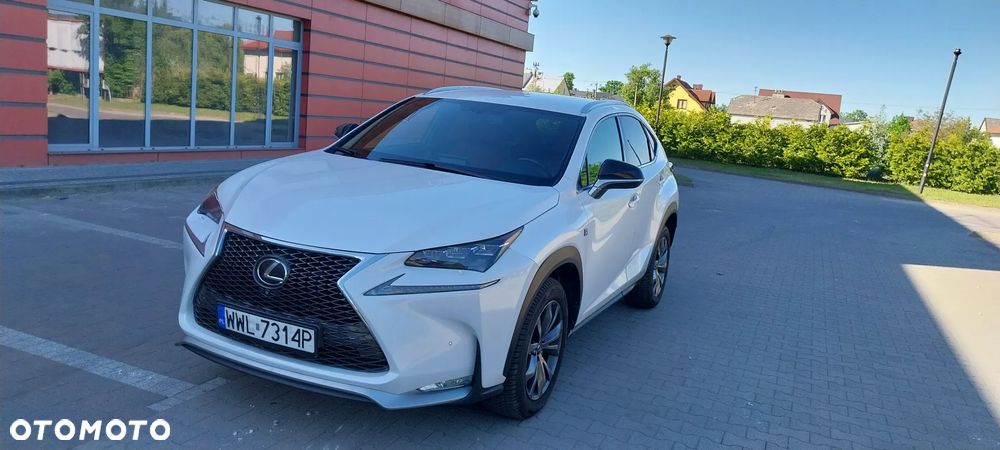 Lexus NX 200t F Sport AWD - 2