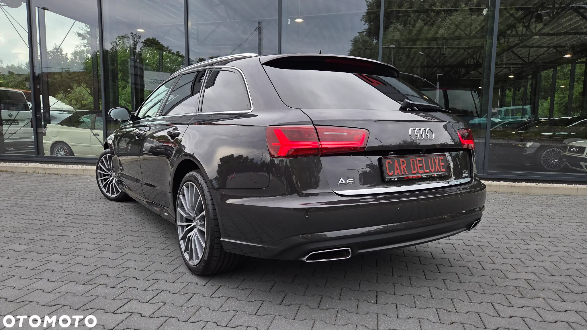 Audi A6 Avant 2.0 TDI Ultra S tronic - 5