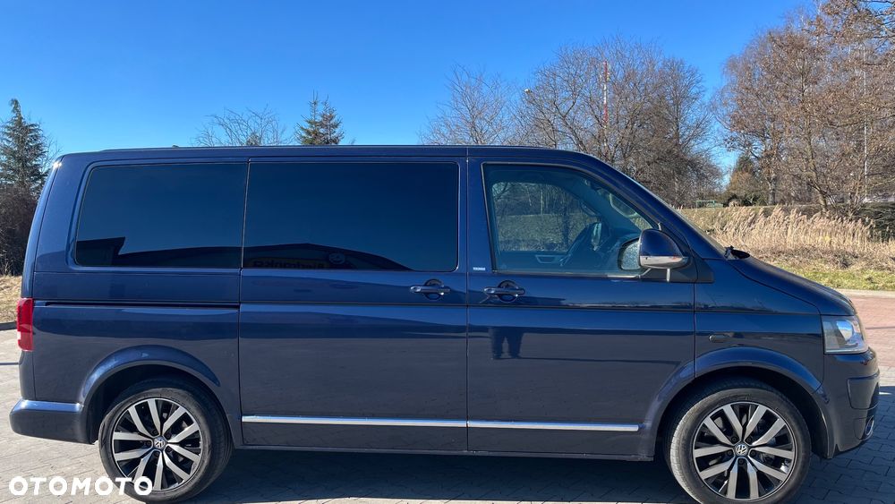 Volkswagen Multivan - 9