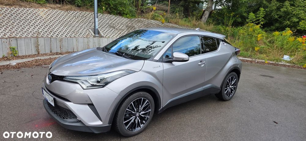 Toyota C-HR 1.8 Hybrid Dynamic - 1