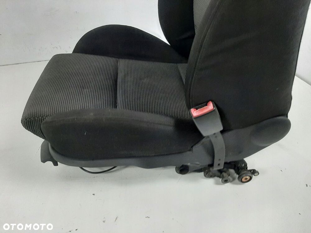 SEAT LEON 1.6 16V 04R FOTEL PRAWY KIEROWCY 1J4881106GK - 14