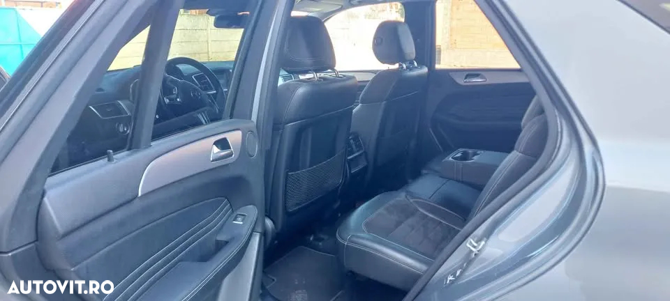 Mercedes-Benz ML 250 BlueTec 4MATIC Aut - 2