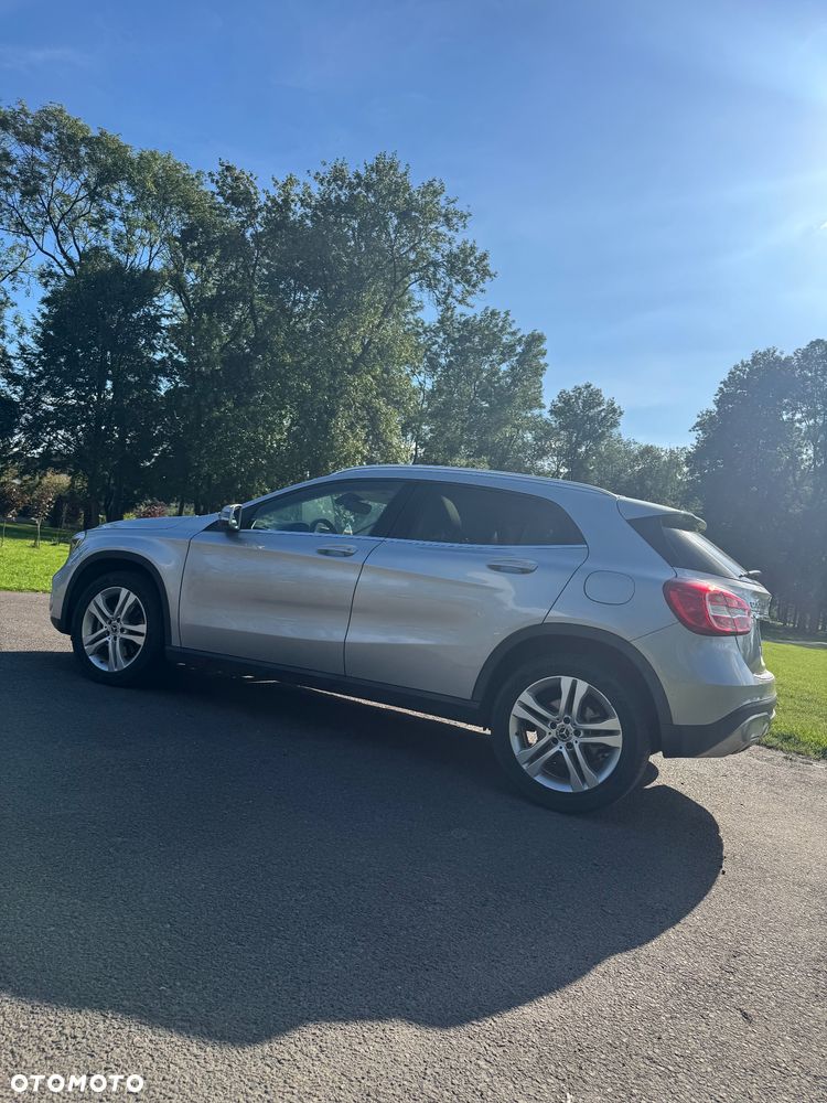 Mercedes-Benz GLA 250 7G-DCT Style - 8