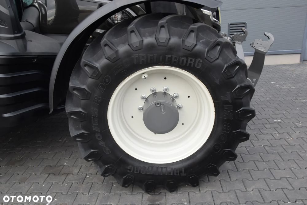 Valtra T 235A - 18