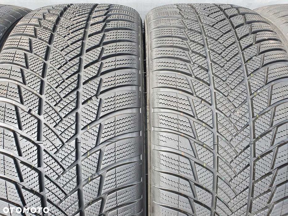 2x Opony zimowe 255/40/20 BRIDGESTONE Blizzak LM001 - MO-S - 2
