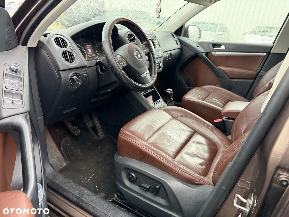 Volkswagen Tiguan 2.0 TDI DPF BlueMotion Technology Exclusive - 8