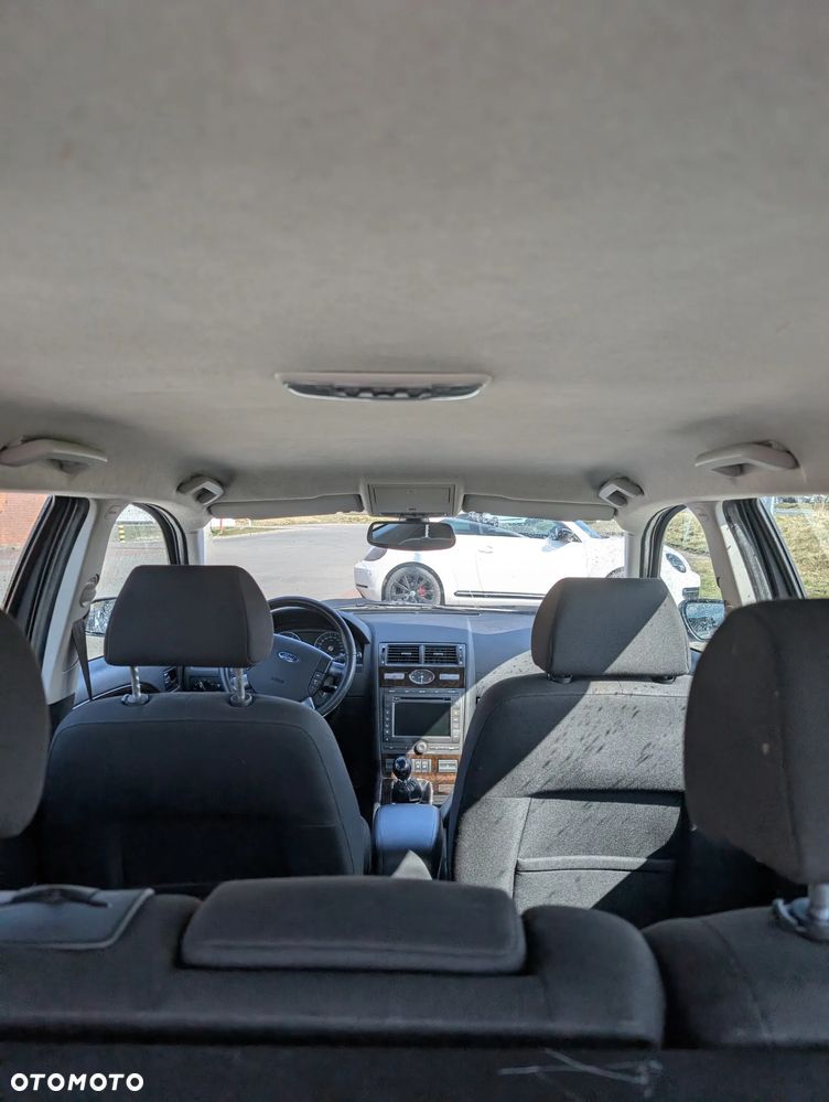 Ford Mondeo 2.0 TDCI Ghia - 10