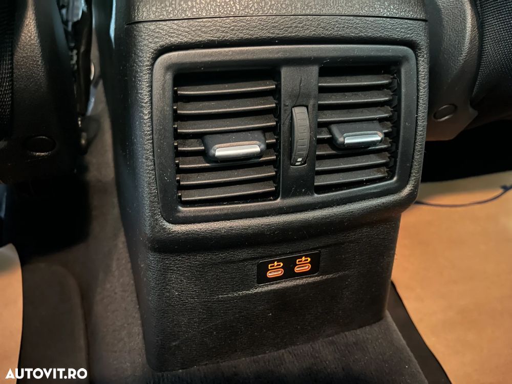 BMW X1 xDrive20i AT - 27