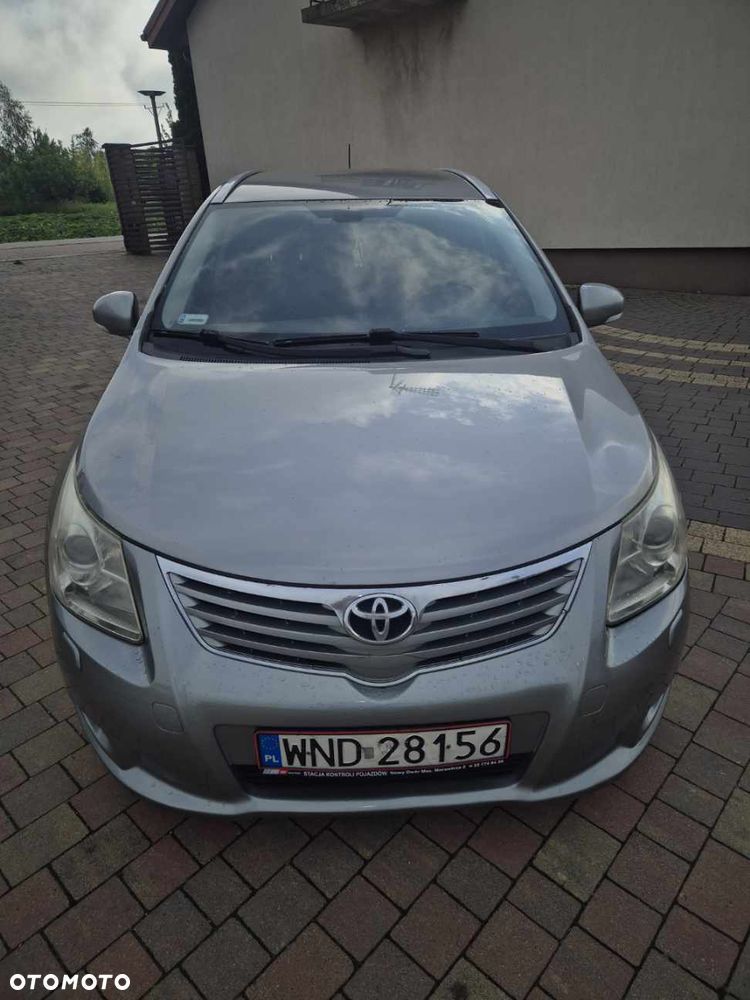 Toyota Avensis 2.0 D-4D Sol+NAVI - 2