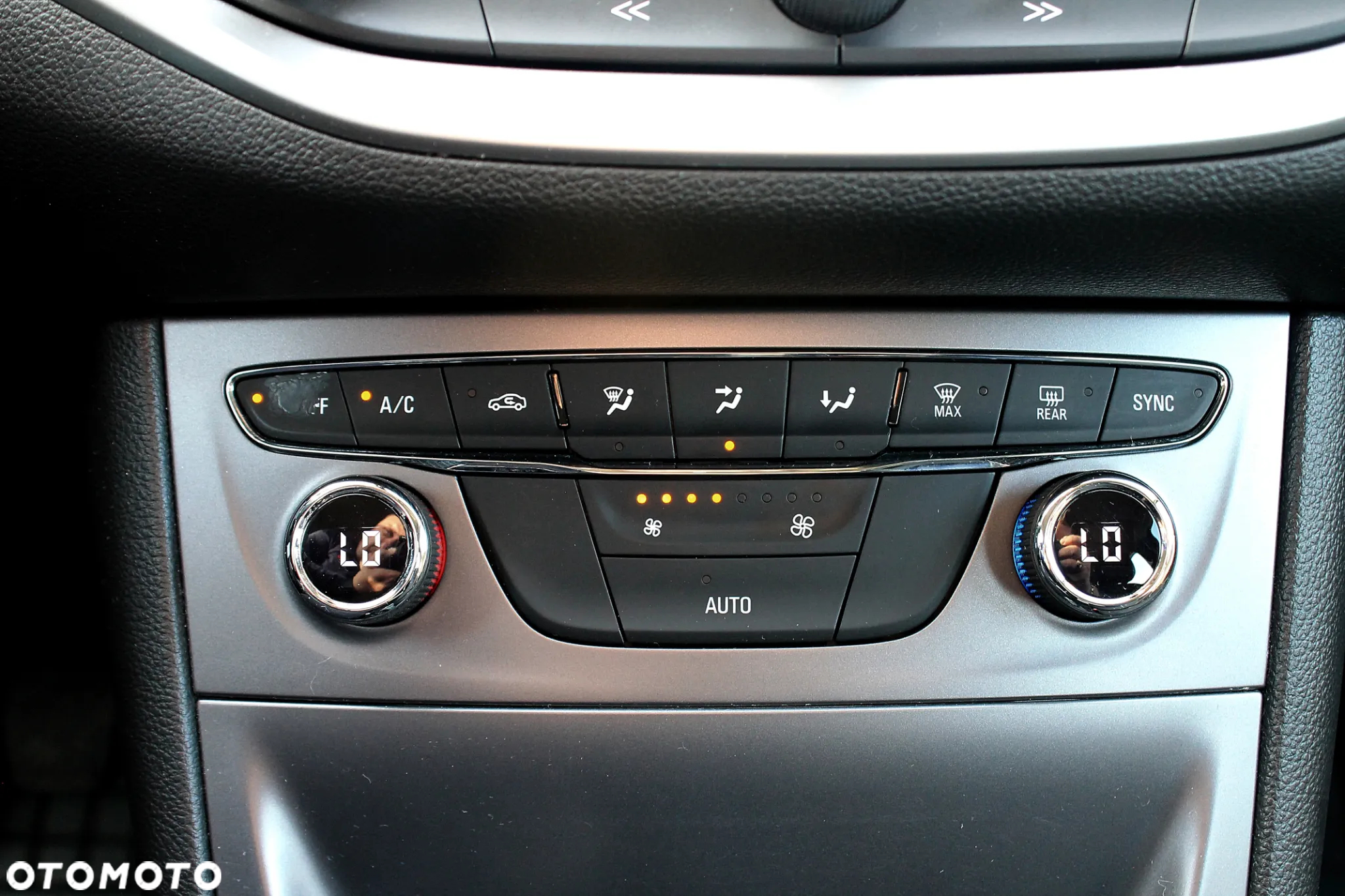 Opel Astra 1.4 Turbo Innovation - 26