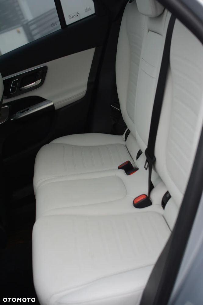 Mercedes-Benz GLC 220 d mHEV 4-Matic AMG Line - 18