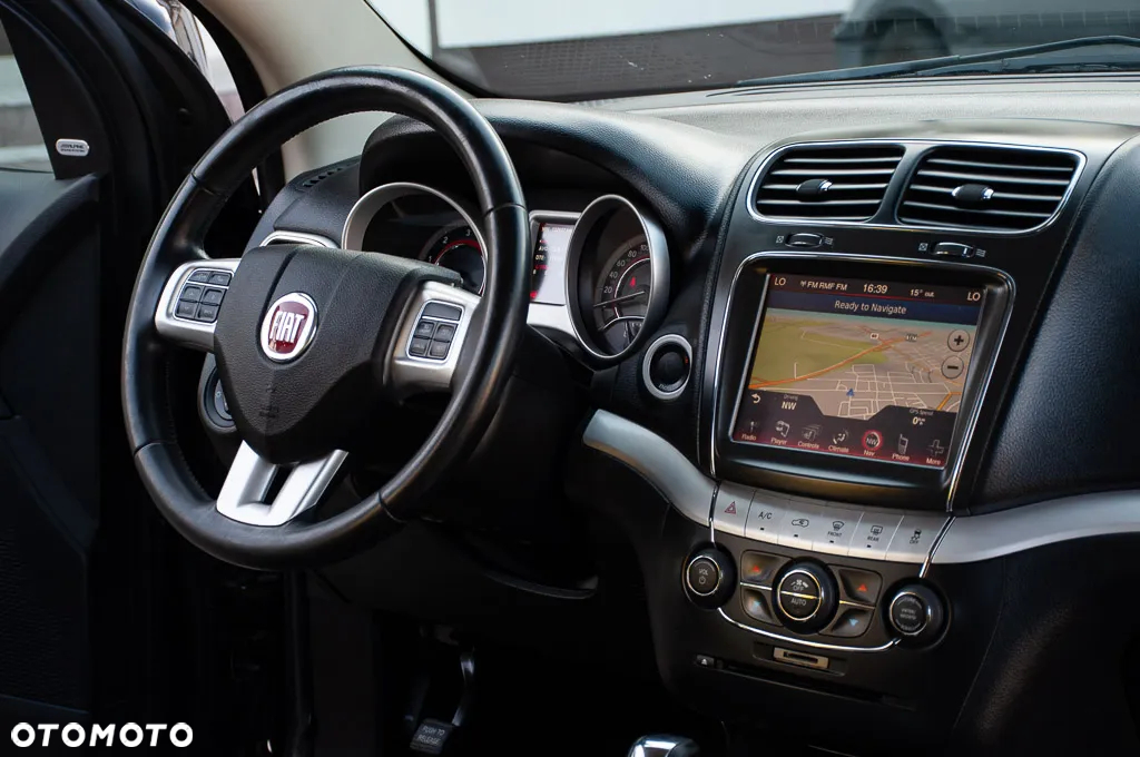 Fiat Freemont 2.0 Multijet 16V DPF Automatik Allrad Lounge - 19