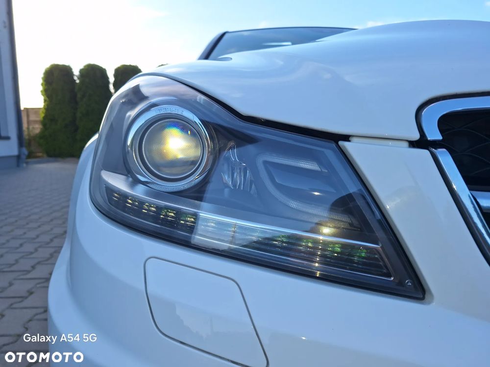 Mercedes-Benz Klasa C 63 AMG AMG SPEEDSHIFT MCT - 13