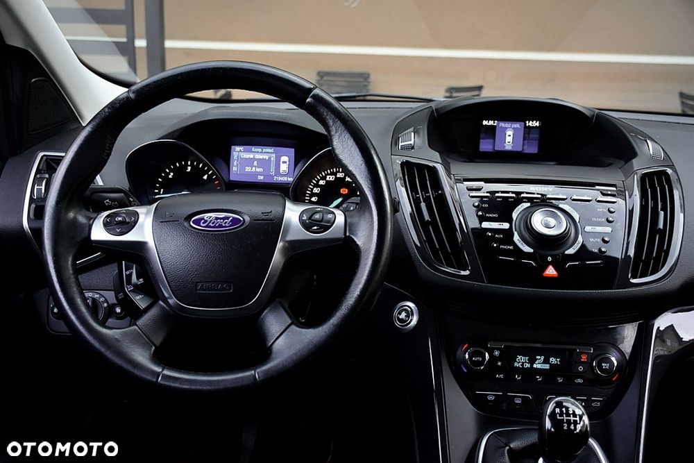 Ford Kuga 2.0 TDCi 4x4 Titanium - 6