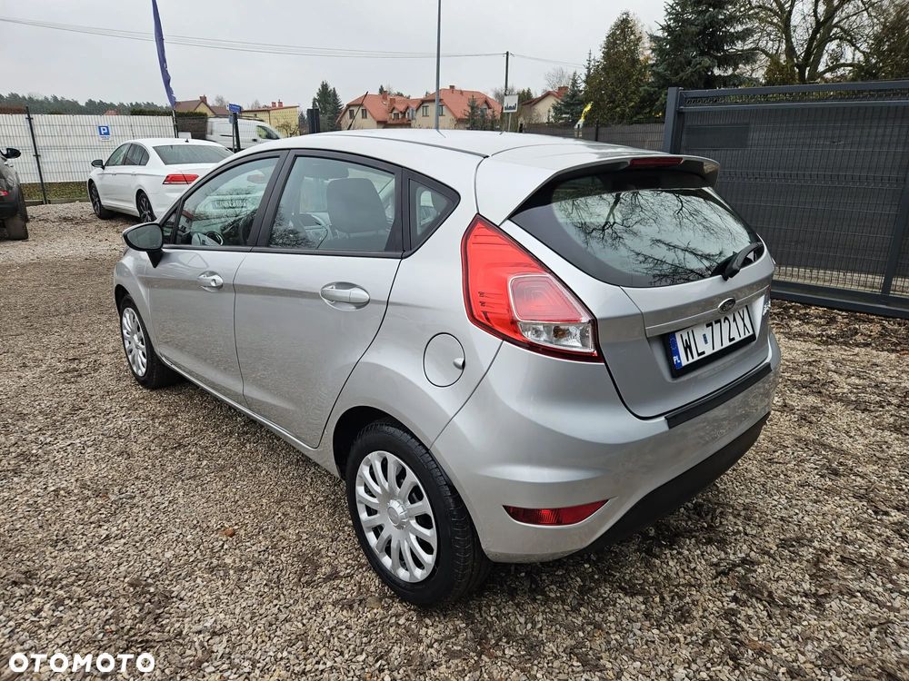 Ford Fiesta 1.25 Trend - 7