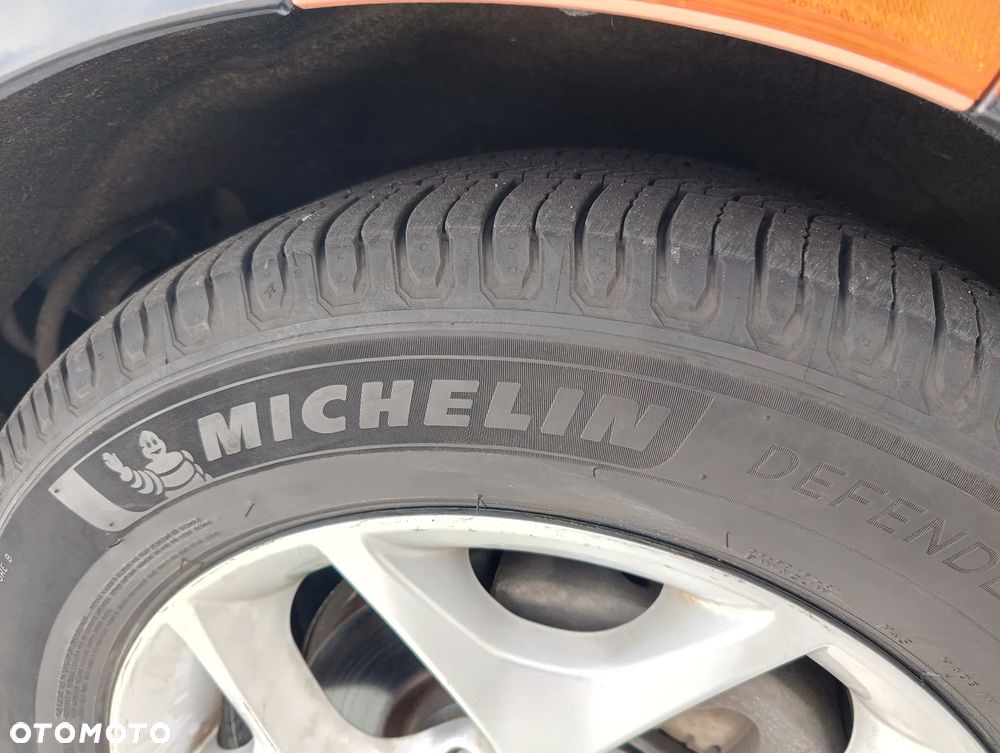 Chrysler Pacifica - 19