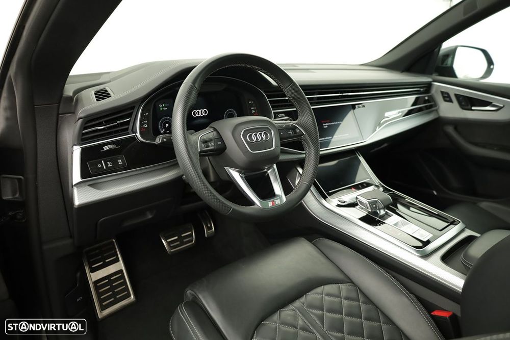 Audi Q8 55 TFSIe quattro Tiptronic - 8