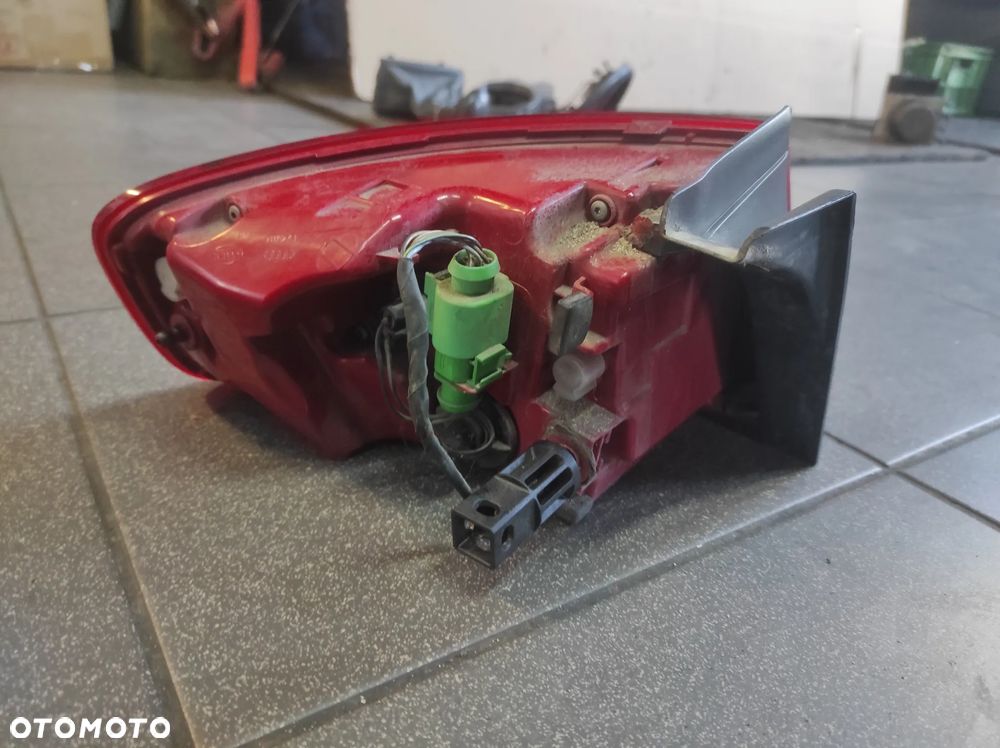 AUDI A4 B8 LIFT LED EUROPA 8K5 LAMPA TYLNA TYŁ LEWA PRAWA W BŁOTNIK ORYGINALNA CAŁA SPRAWNA WERSJA EUROPEJSKA WYSYŁKA !!! - 5