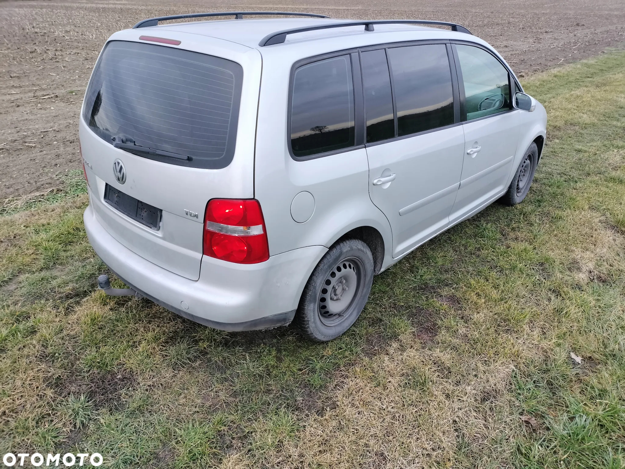 touran czesci 1.9tdi kod silnika BJB kod farby LA7W - 3
