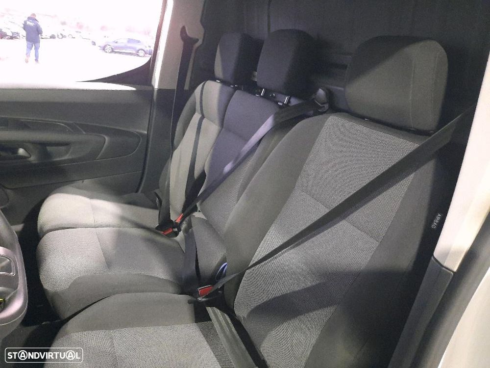 Toyota PROACE CITY 3 LUG. CX.6V. - 10