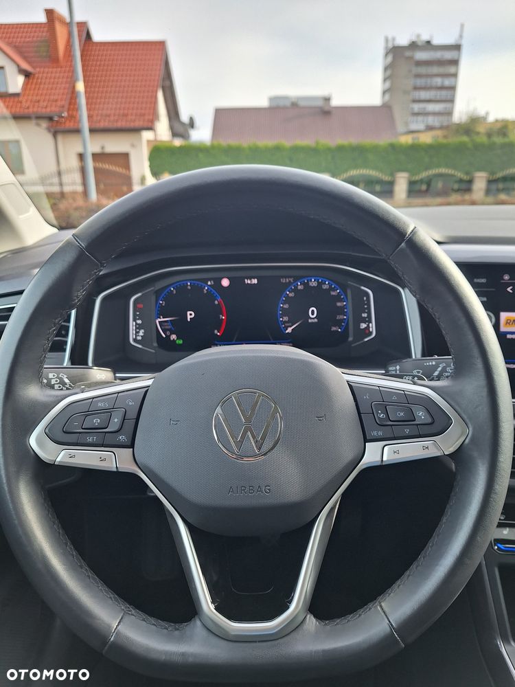 Volkswagen Polo 1.0 TSI Style DSG - 20