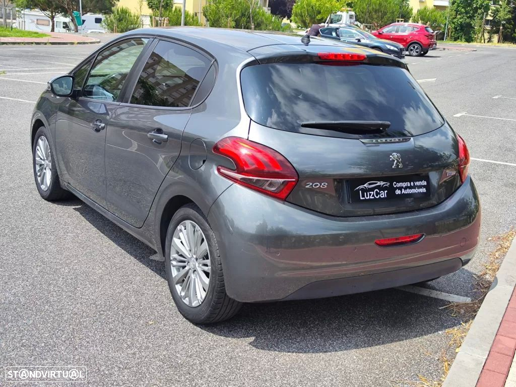 Peugeot 208 1.2 PureTech Style - 10