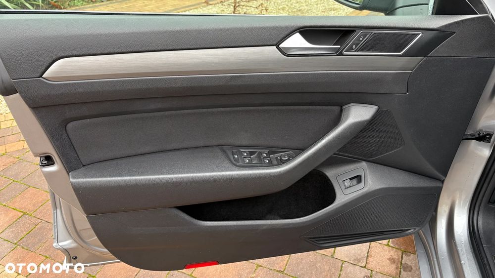 Volkswagen Arteon 2.0 TSI Essence DSG - 39