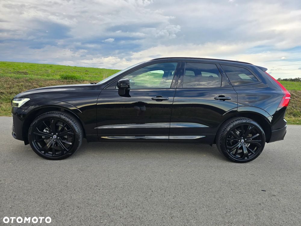 Volvo XC 60 B5 B AWD Plus Dark - 12