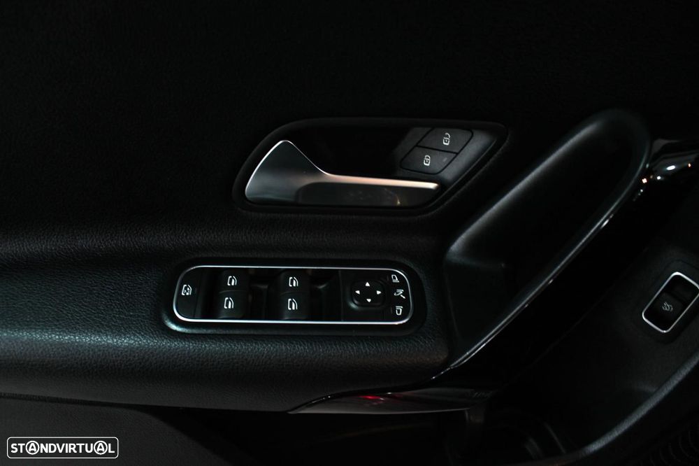 Mercedes-Benz A 180 Limousine d 7G-DCT Progressive - 22