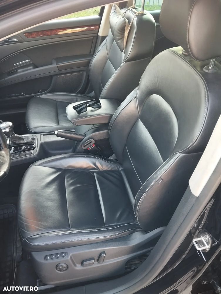 Skoda Superb Combi 2.0 TDI Elegance DSG - 10