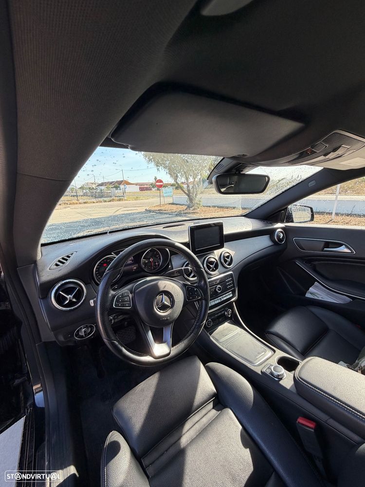 Mercedes-Benz CLA 220 d 7G-DCT Urban - 7