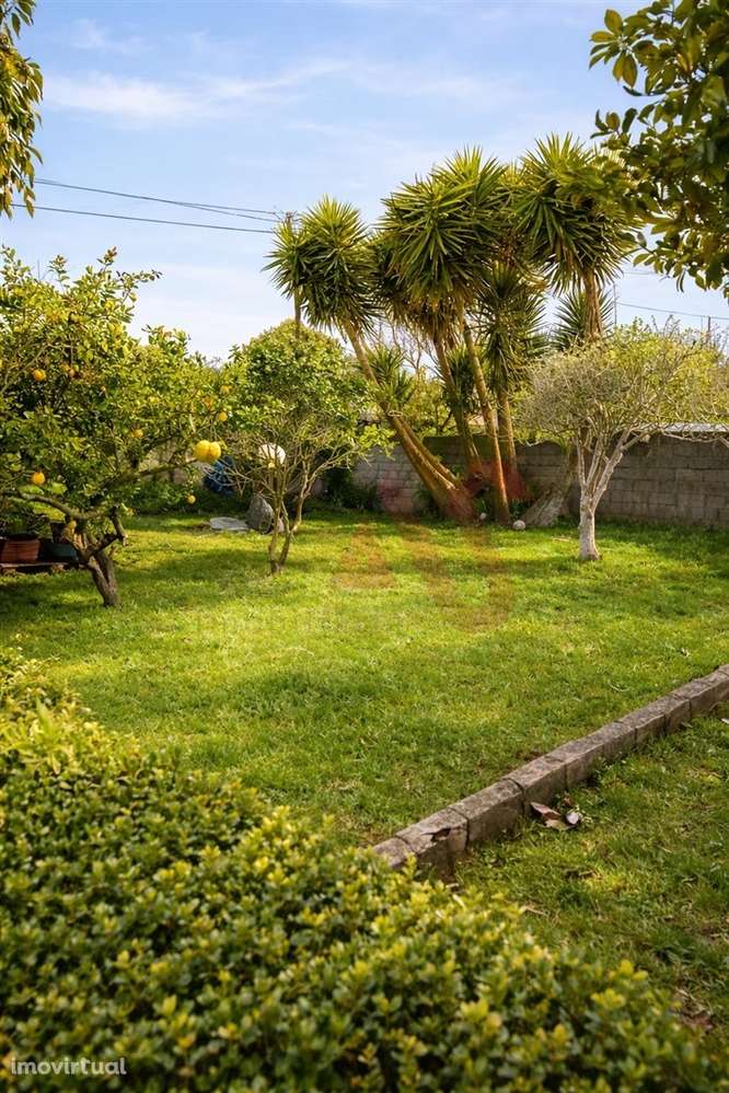 Moradia T3+1 com Potencial Único em Estela – Póvoa de Varzim - Grande imagem: 2/19