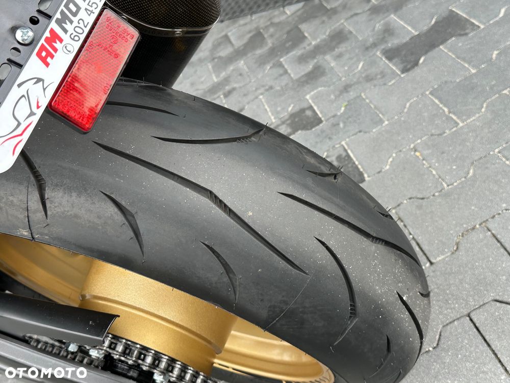 Yamaha FZ8 - 31