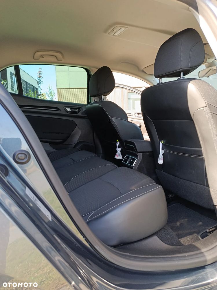 Renault Megane - 9
