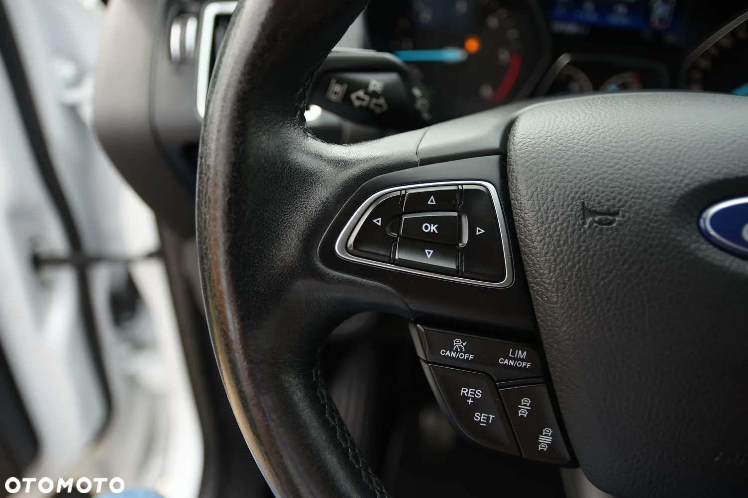 Ford Kuga 2.0 TDCi 4WD Titanium Plus - 27