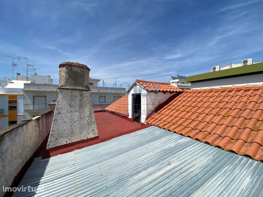Investimento Exclusivo no Centro de Vila Real Santo António - Grande imagem: 3/49
