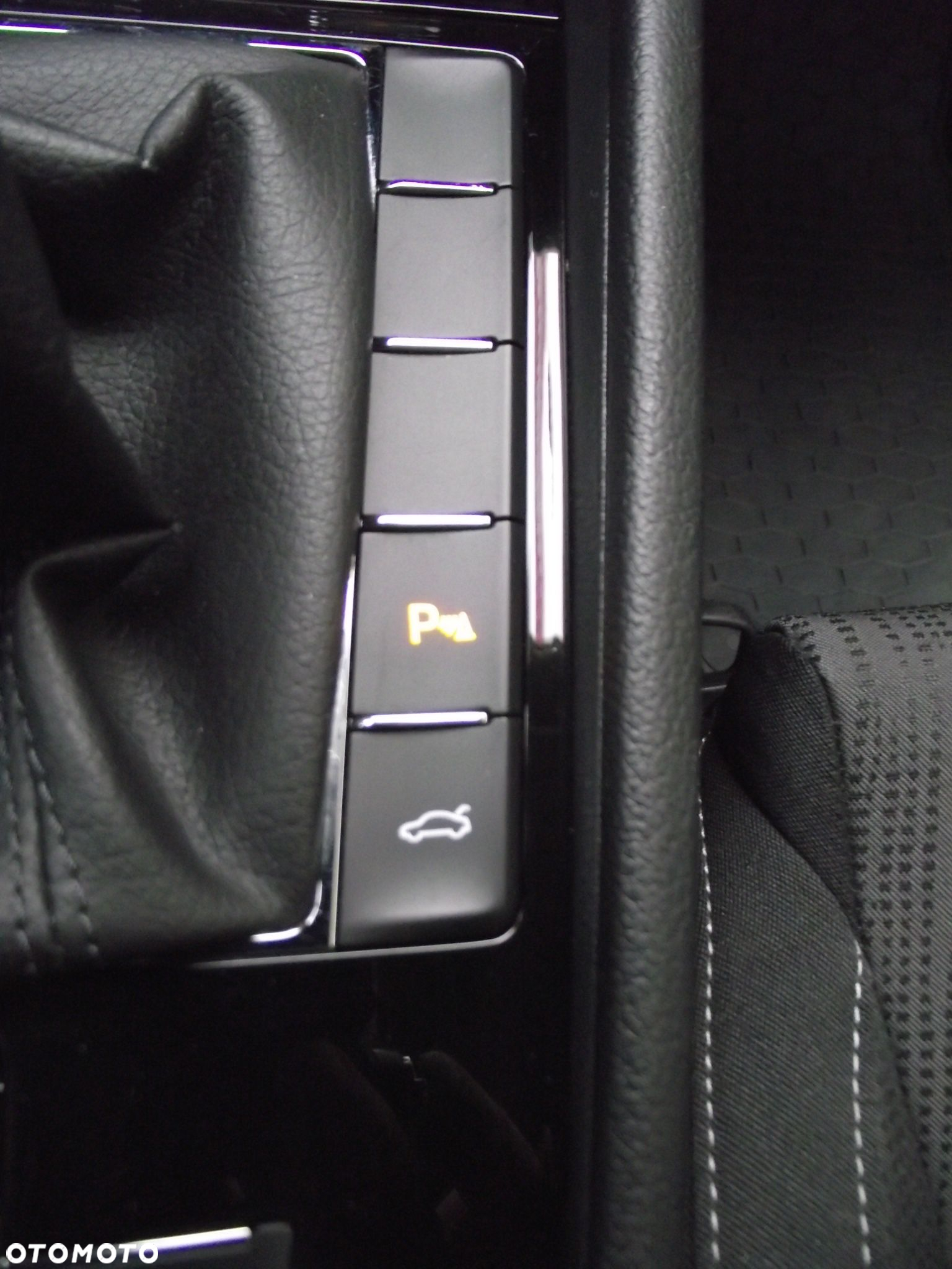 Skoda Superb 1.8 TSI Ambition - 32