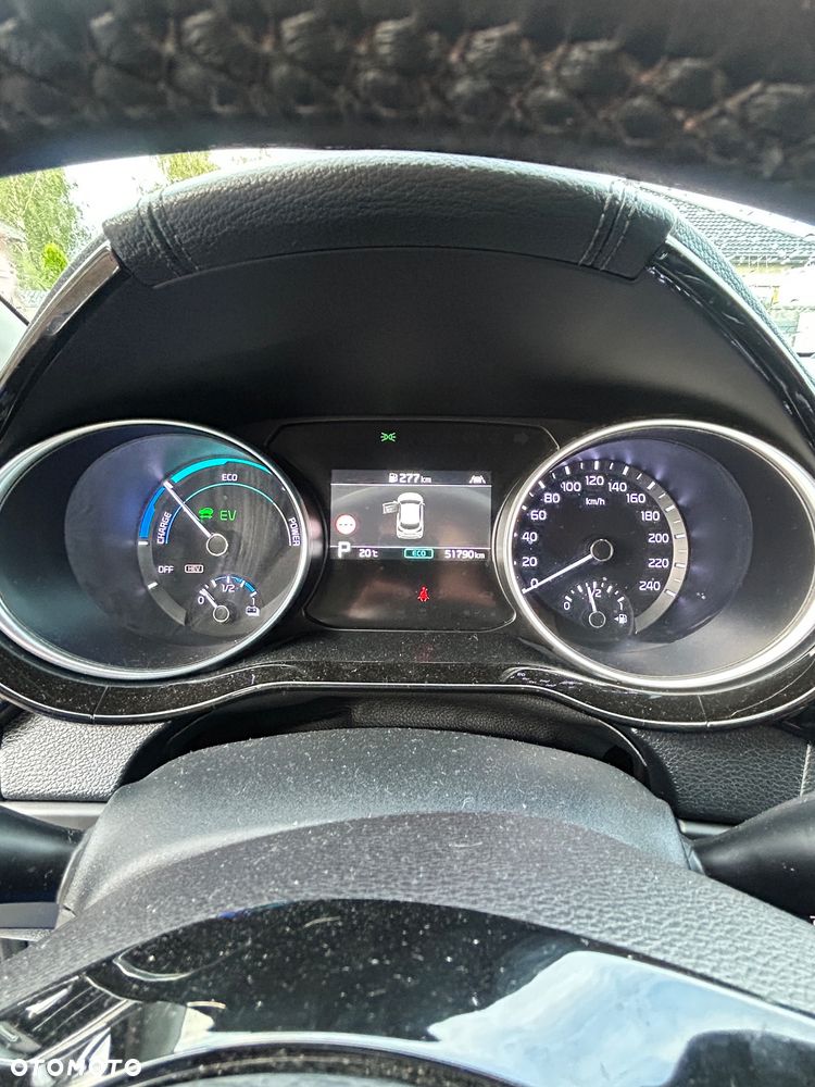 Kia XCeed - 11