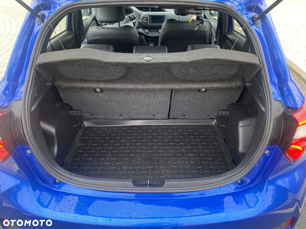 Toyota Yaris - 16