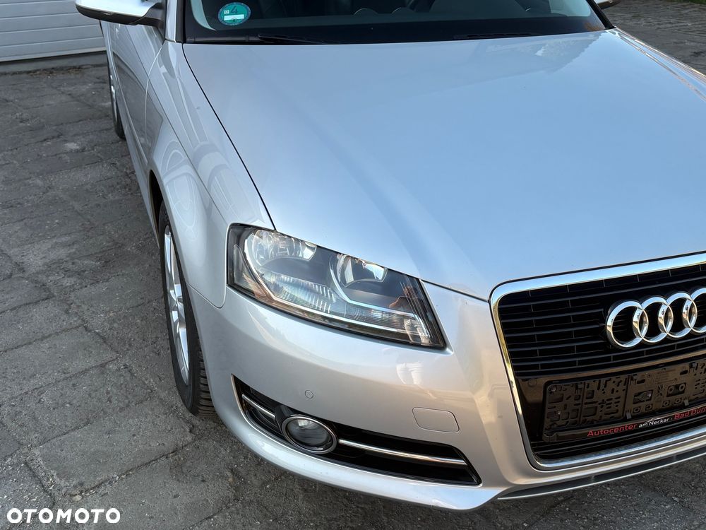 Audi A3 Sportback - 3