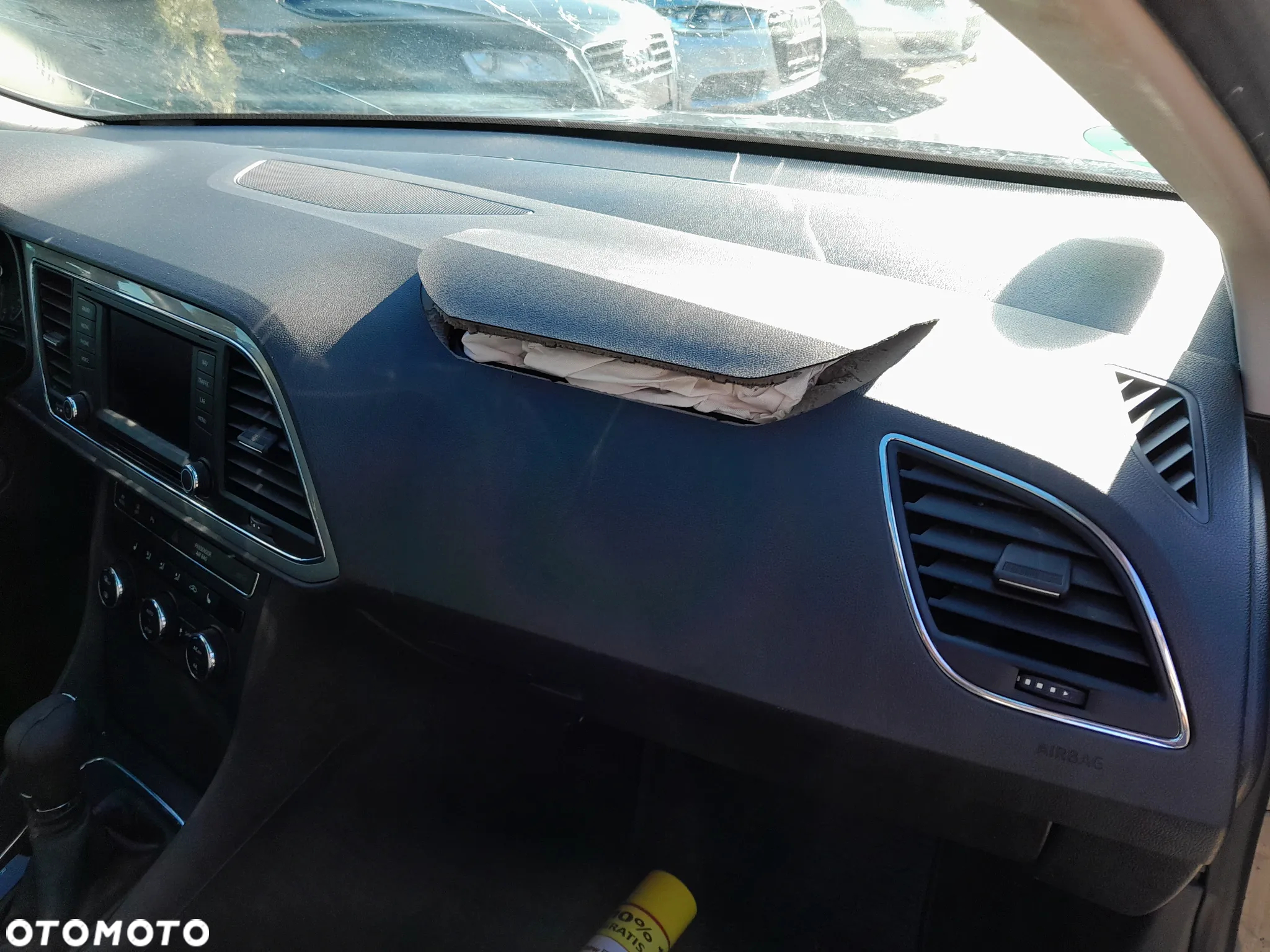 SEAT LEON III KONSOLA DESKA ROZDZIELCZA PO WYPADKOWA WYSTRZELONE PODUCHY - 6