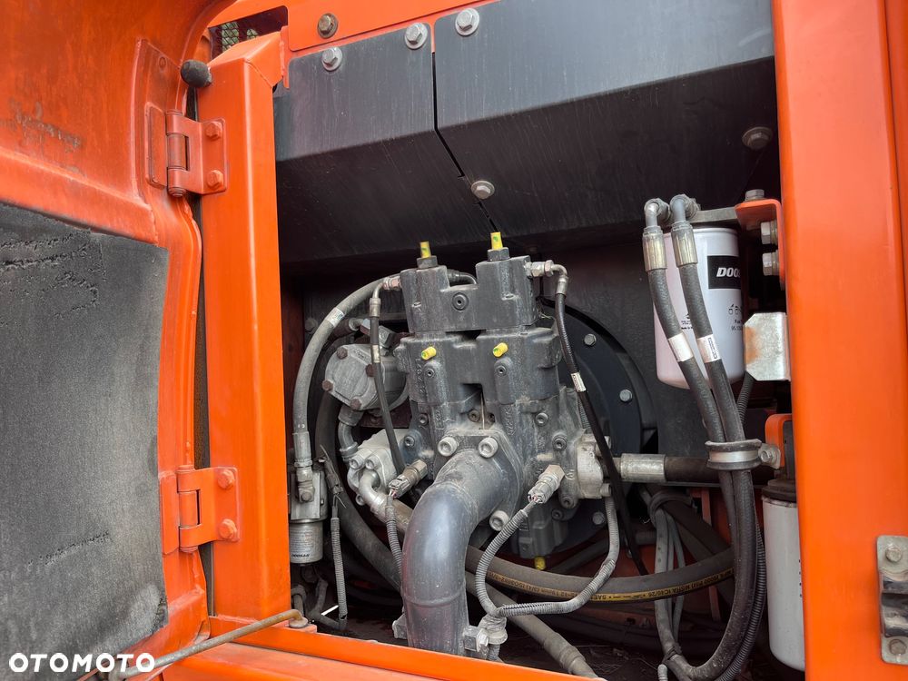 Doosan DX140W-3 - 20